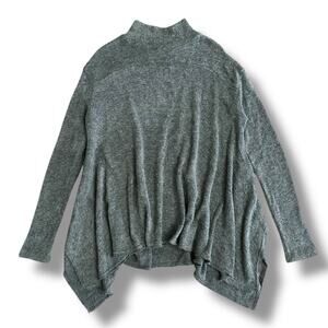 Altar’d State Green Mock Neck Asymmetrical Hem Sweater Women’s Size‎ M Soft Knit